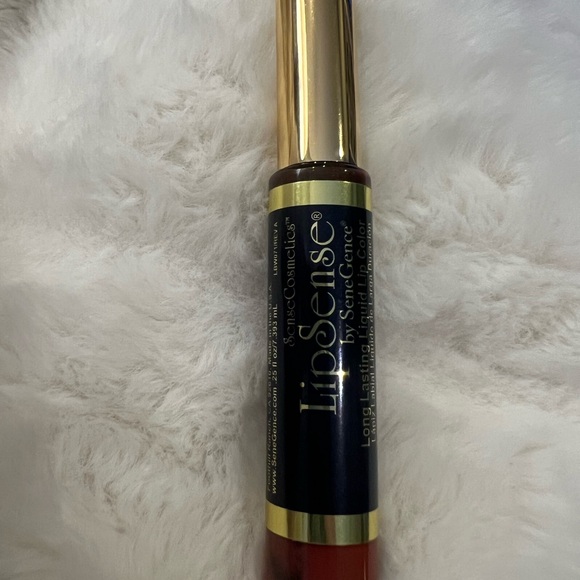 Lipsense Mulled Wine. New and sealed! - Picture 5 of 5